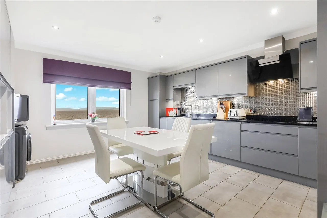 The Shores, Skelmorlie, PA17, photo 6