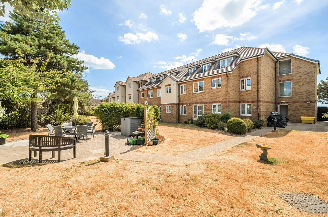 Brighton Road, Lancing, BN15, photo 14