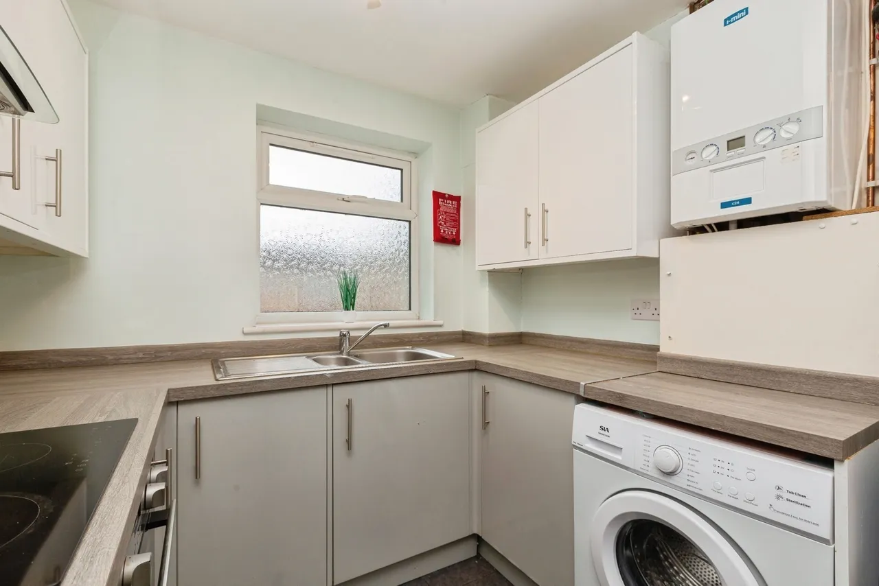 Lavric Road, Aylesbury, Buckinghamshire, HP21, photo 7