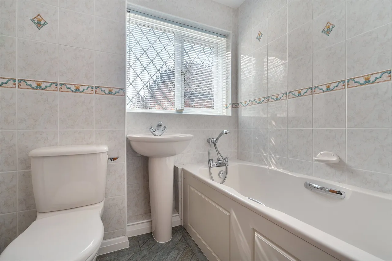 Chartwell Drive, Farnborough Village, BR6, photo 11