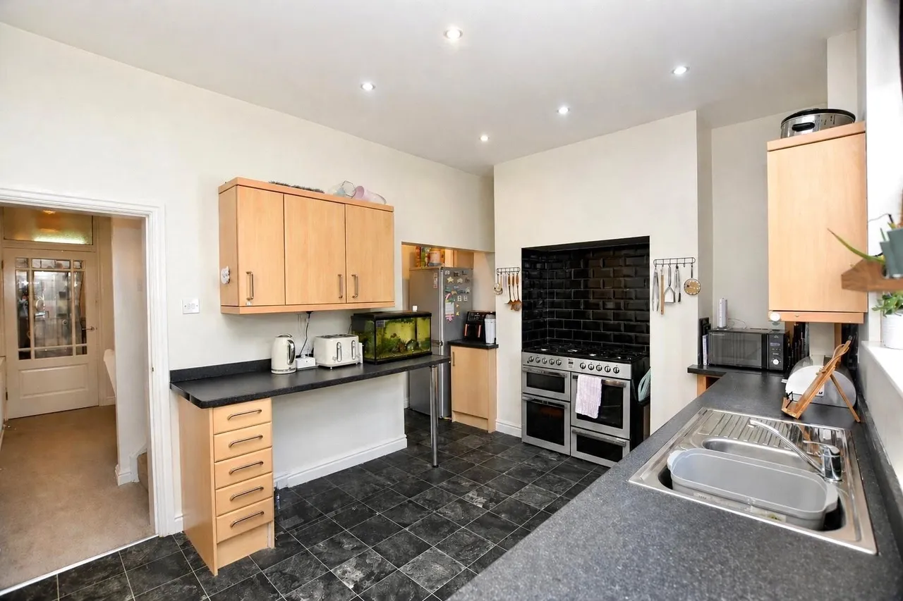 Selborne Street, Blackburn, Lancashire, BB2, photo 5