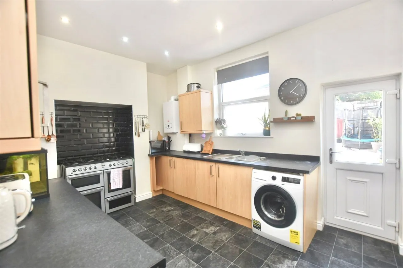 Selborne Street, Blackburn, Lancashire, BB2, photo 6