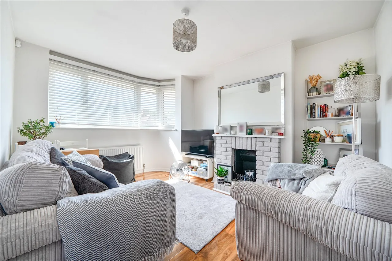 Avondale Avenue, Barnet, EN4 8ND, photo 2