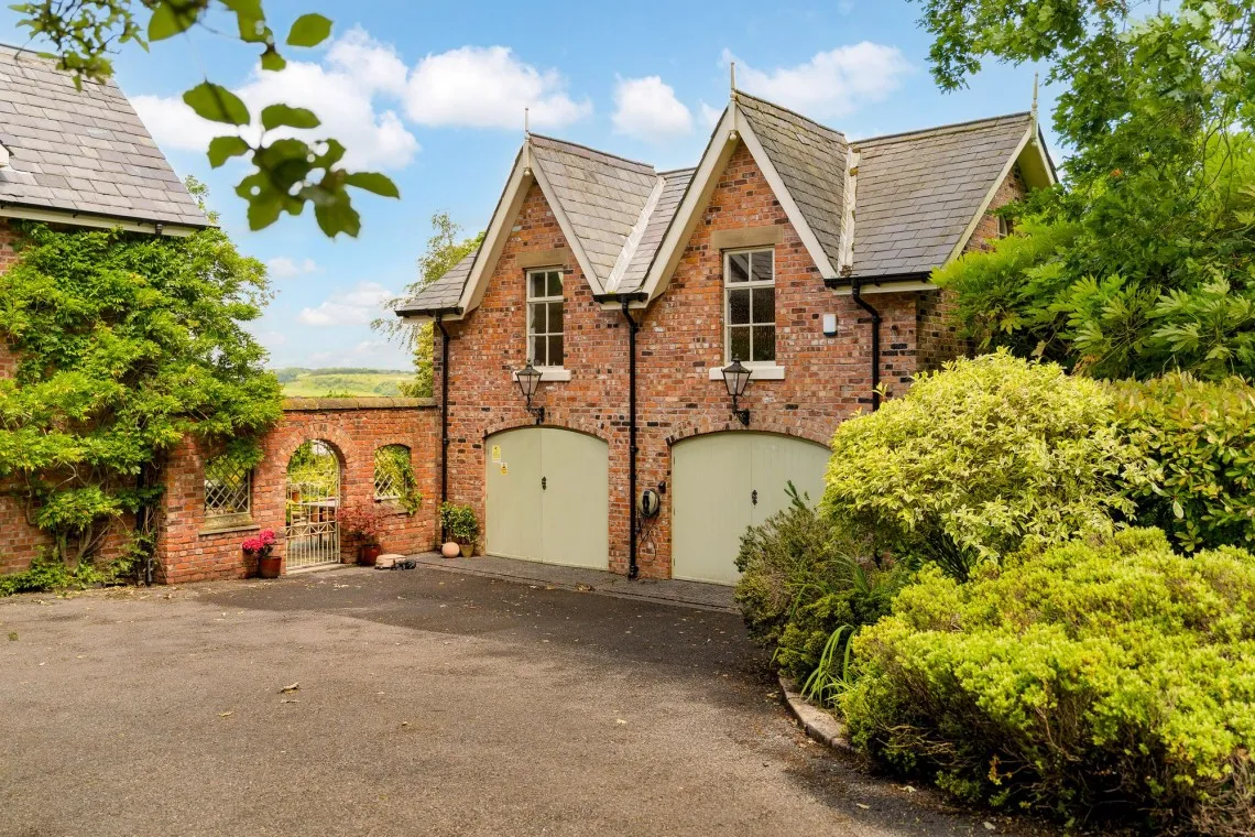 Higher Lane, Dalton, WN8, photo 48