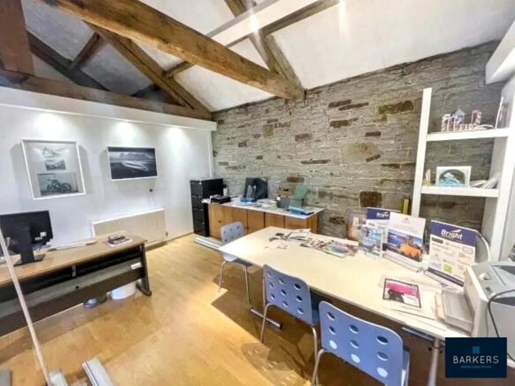Bradford Road, Gomersal BD19 4AZ, photo 6