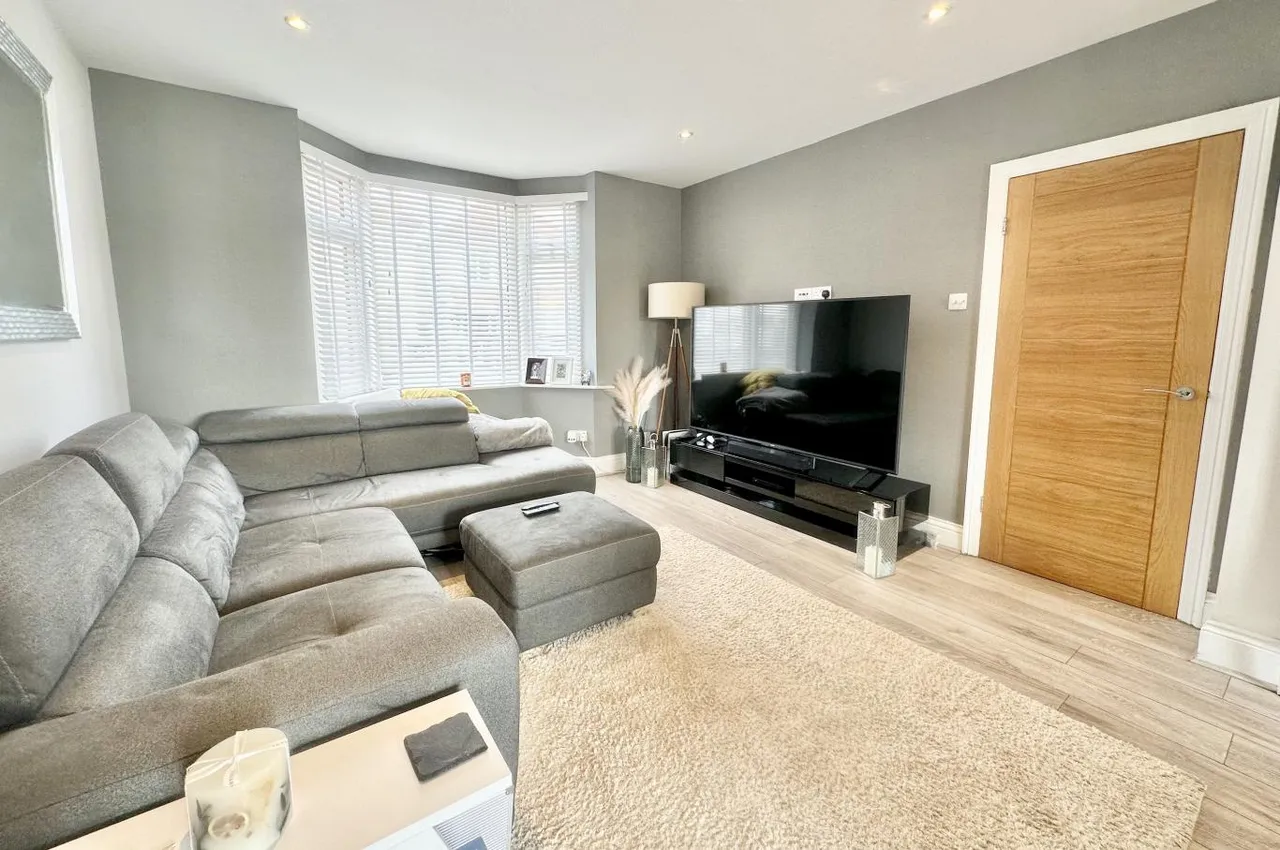 Elmes Road, BH9, photo 7