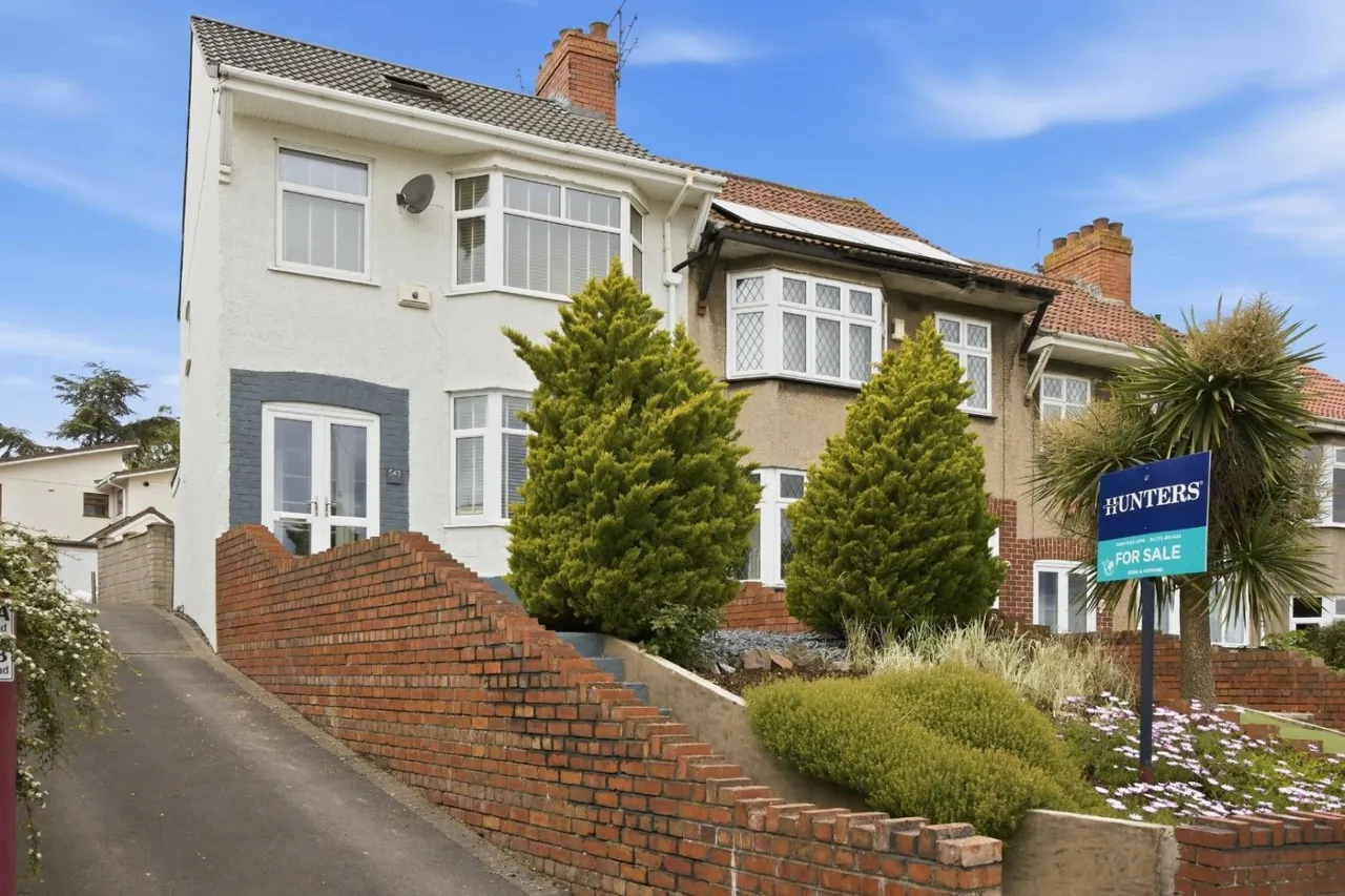 3 bed house for sale — Wells Road, Bristol