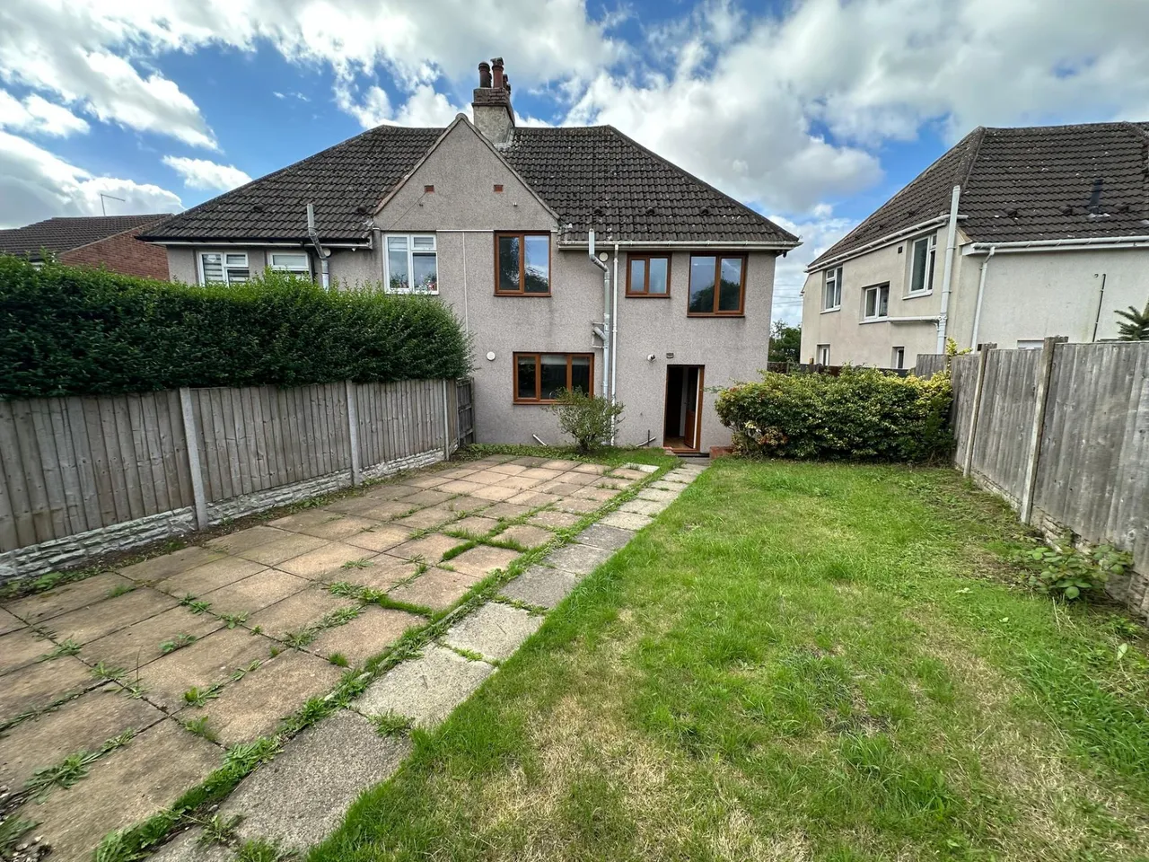George Street, Church Gresley, DE11, photo 12