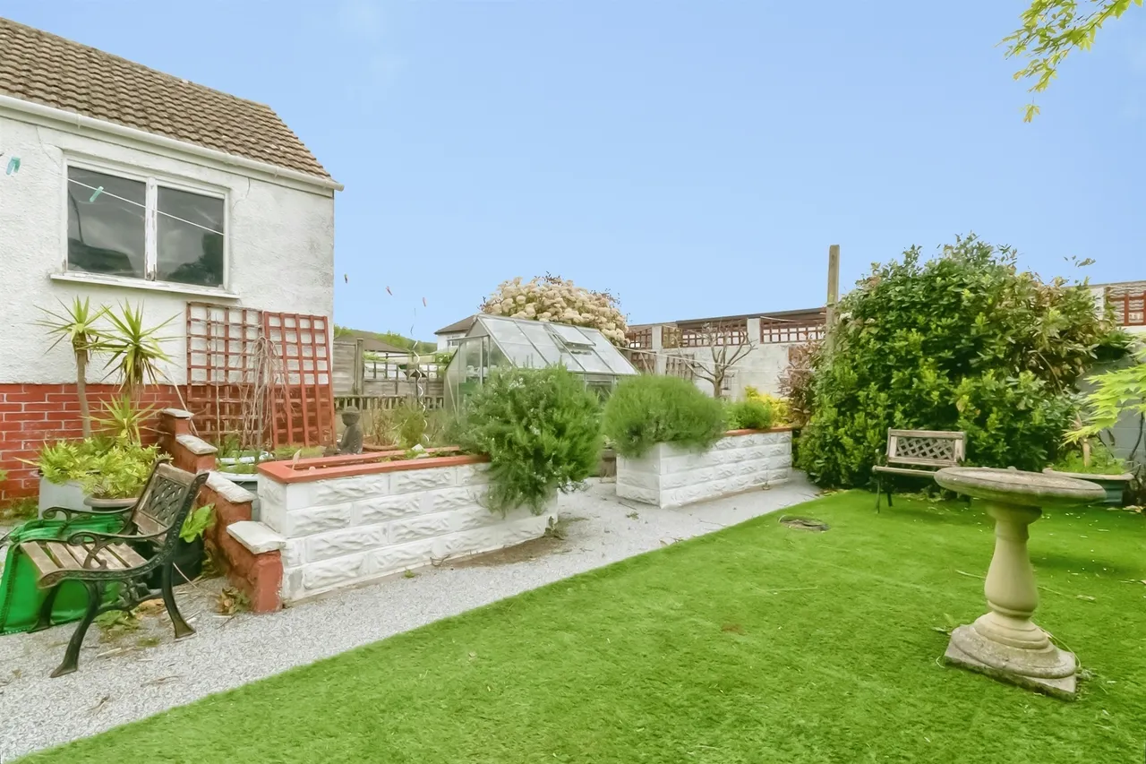 Pencoedtre Road, Barry, CF63, photo 5