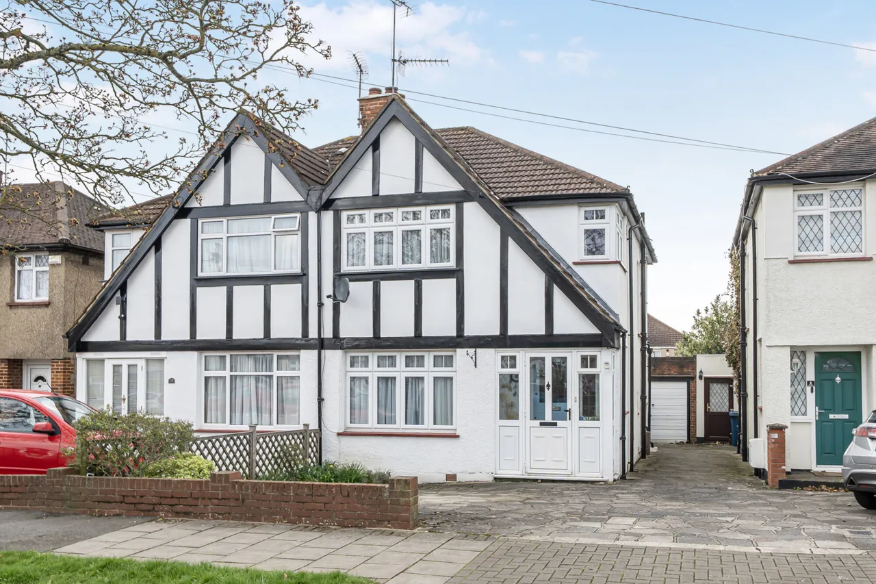 3 bed house for sale, Tintern Way, Harrow, HA2