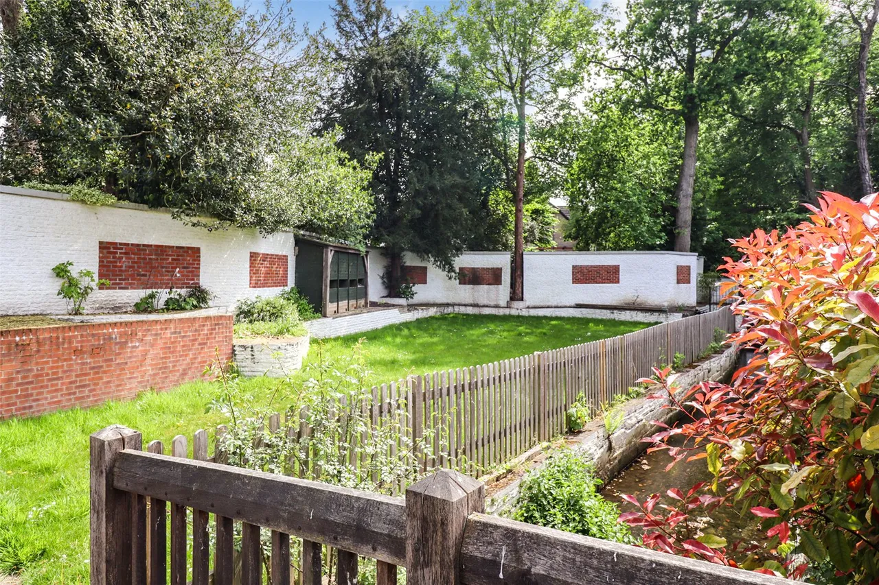 Fairway Heights, Minley Road, Fleet, Hampshire, GU51 2RB, photo 10