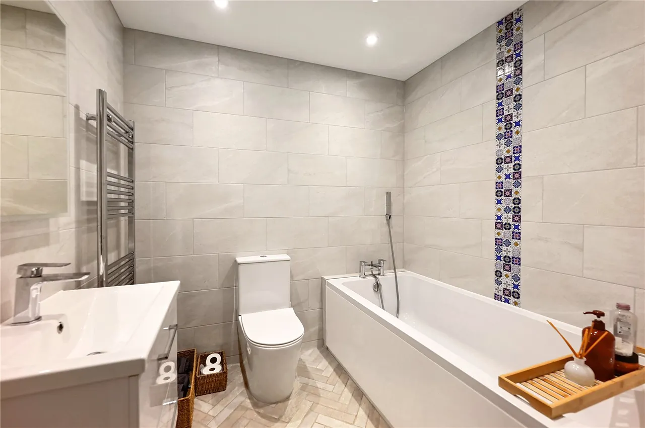 Fairway Heights, Minley Road, Fleet, Hampshire, GU51 2RB, photo 8