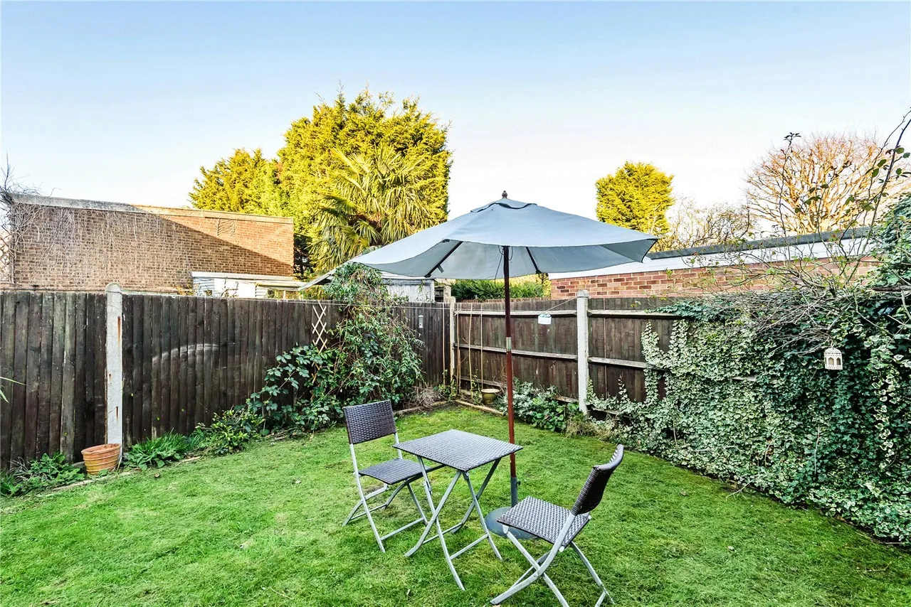 Tudor Road, Hampton, TW12 2NQ, photo 8