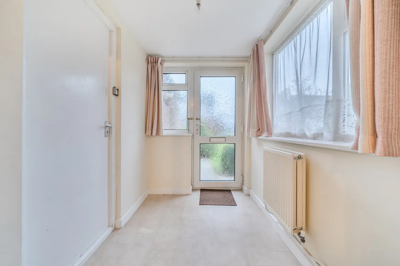 Highwood Drive, BR6, photo 11