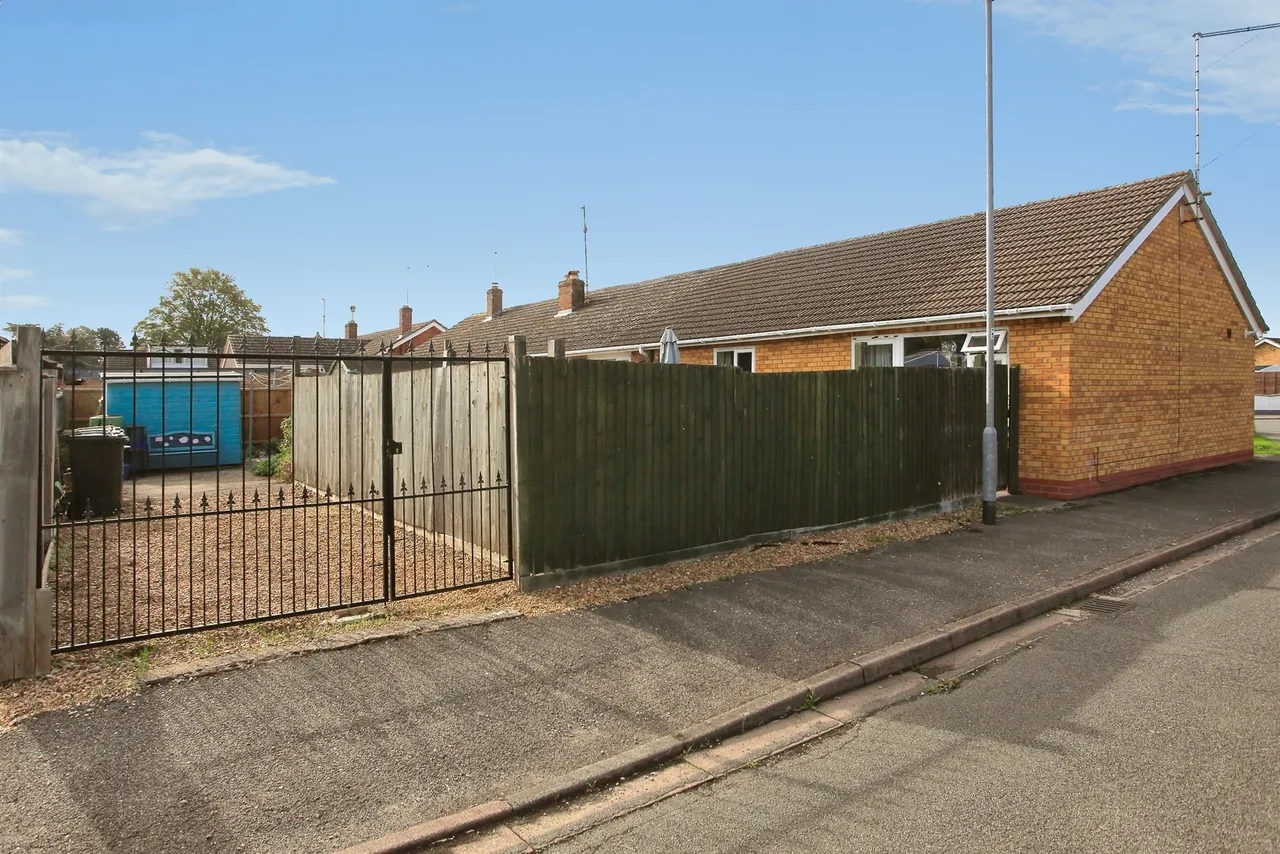 Bristol Avenue, Peterborough, PE4, photo 8