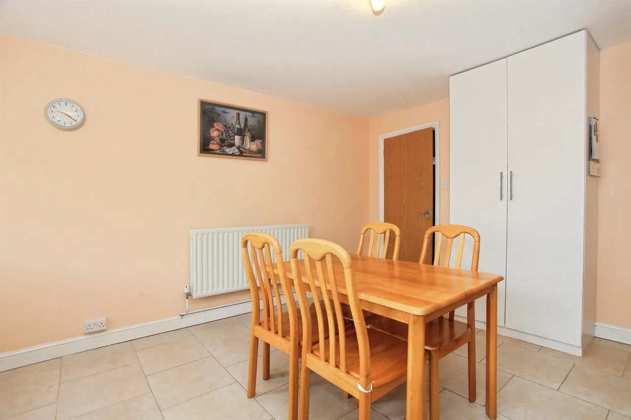 Bristol Avenue, Peterborough, PE4, photo 5