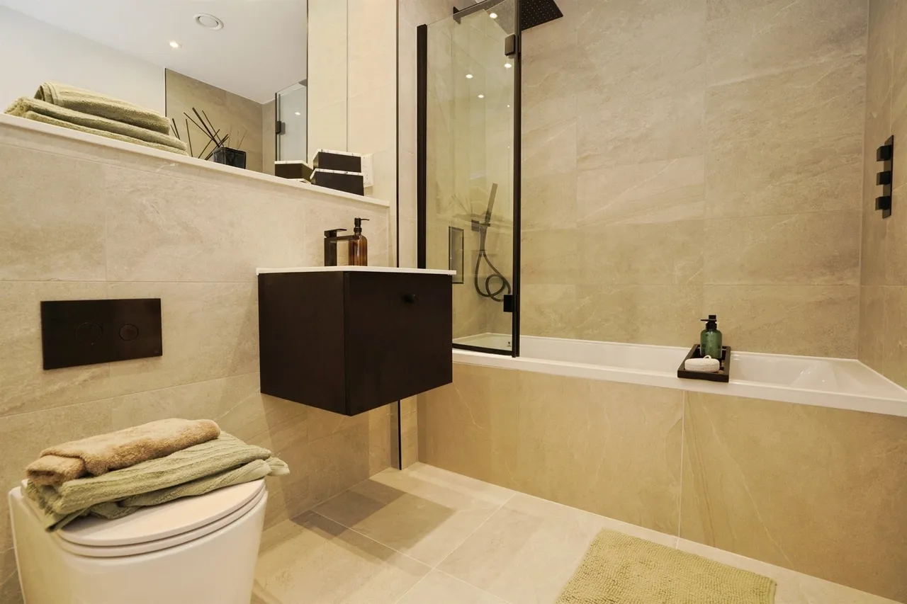 Apartment Three, Viciniti Court, St. Albans, photo 6