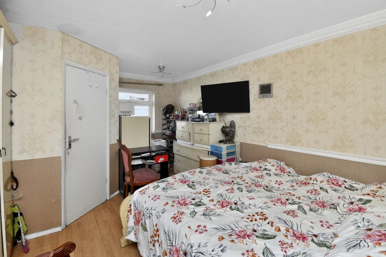 Shaw Close, London, photo 10
