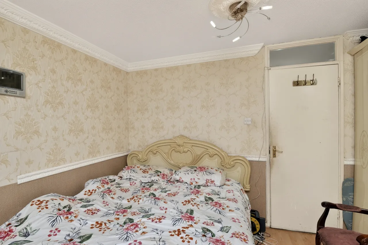 Shaw Close, London, photo 11