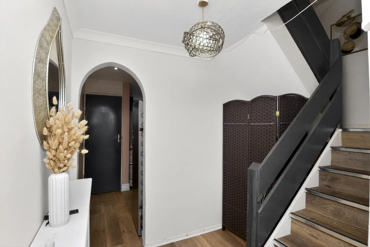 Shaw Close, London, photo 9