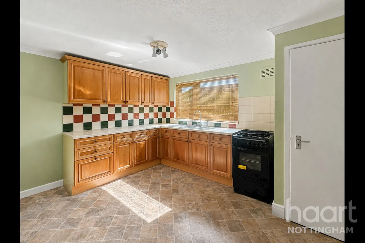 Gardendale Avenue, Clifton, NG11, photo 4