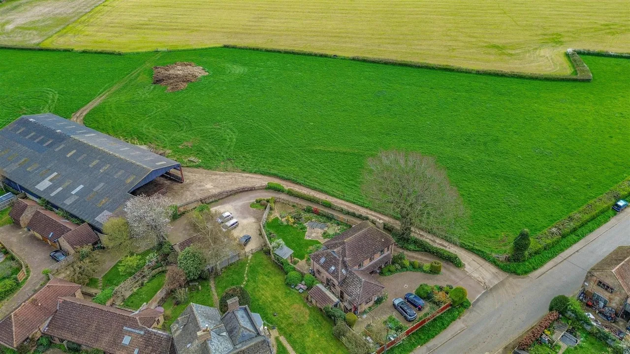 St. Johns Road, Slimbridge, GL2, photo 16