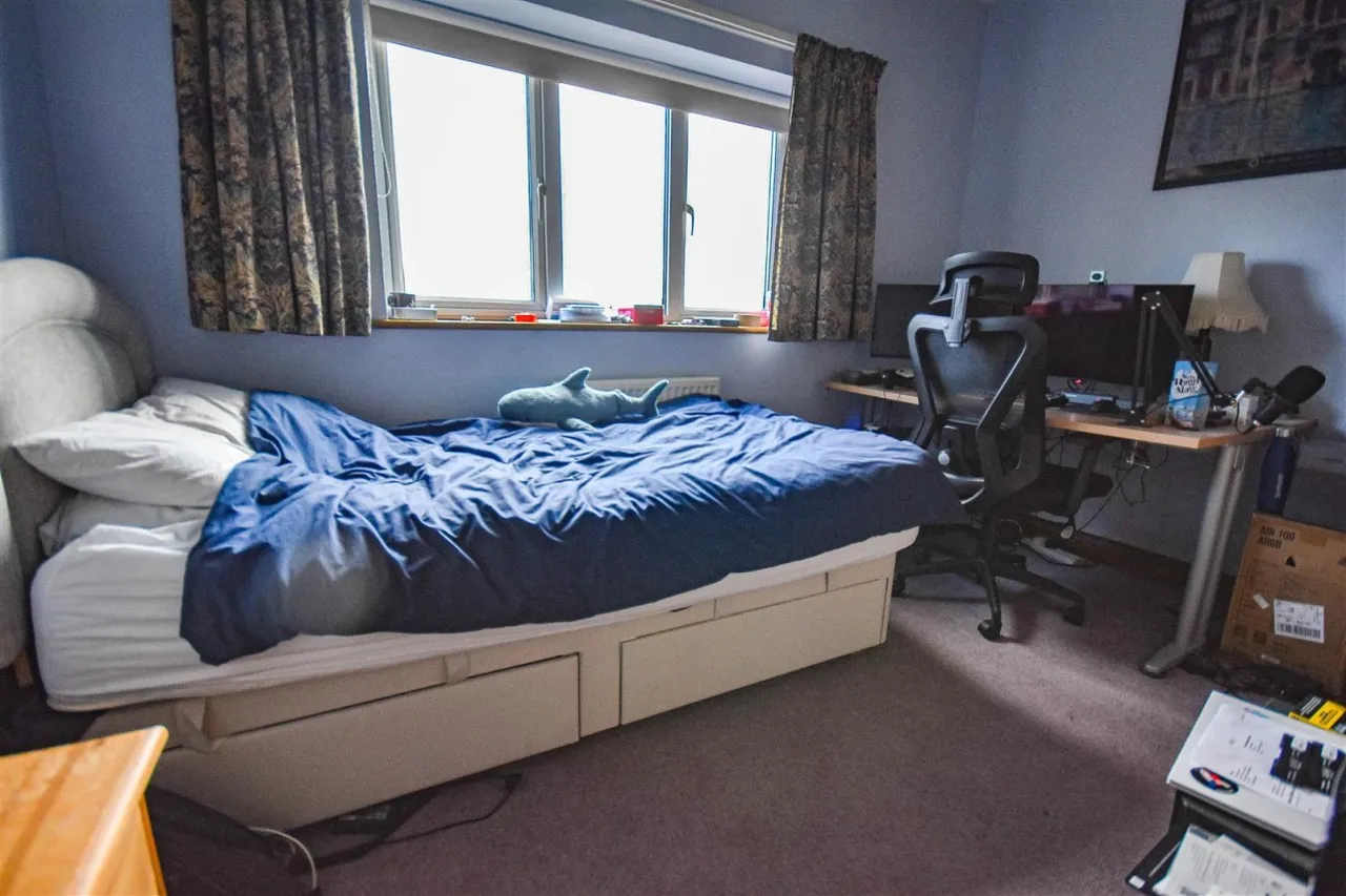 St. Johns Road, Slimbridge, GL2, photo 26