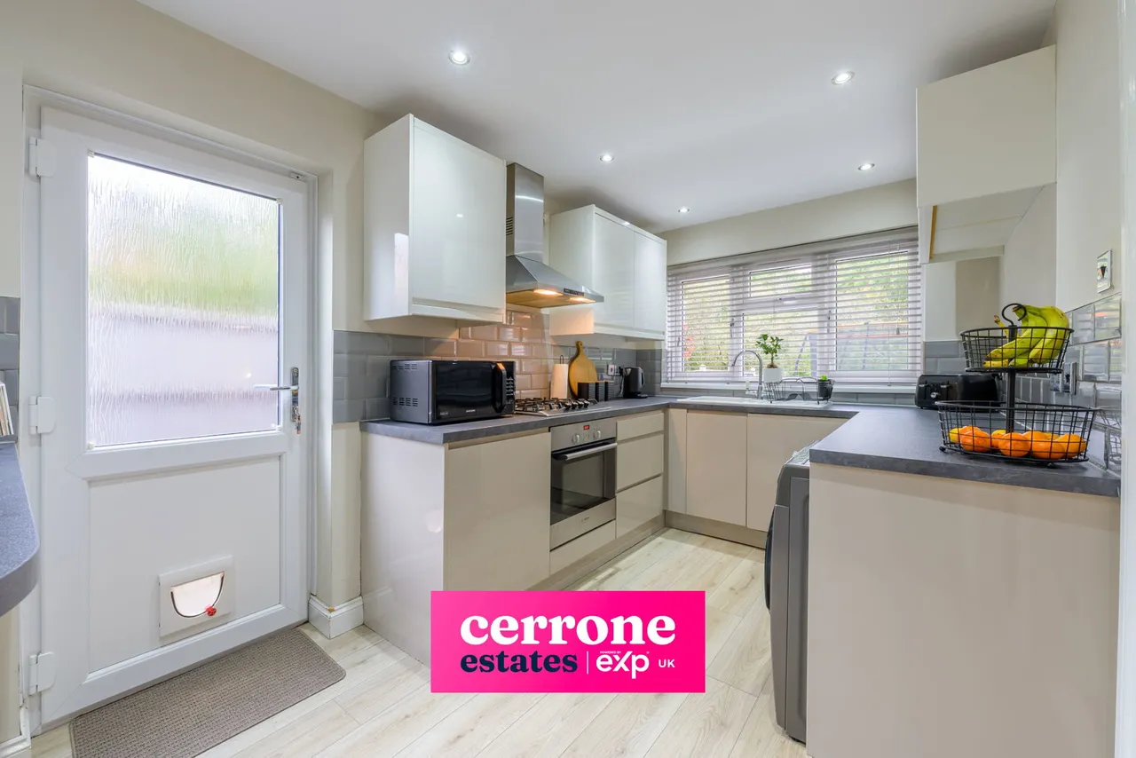 Stoneleigh Close, Oakenshaw South, B98, photo 8