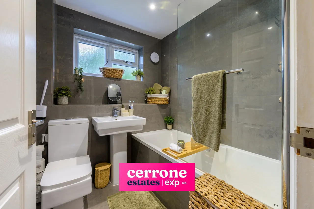 Stoneleigh Close, Oakenshaw South, B98, photo 15