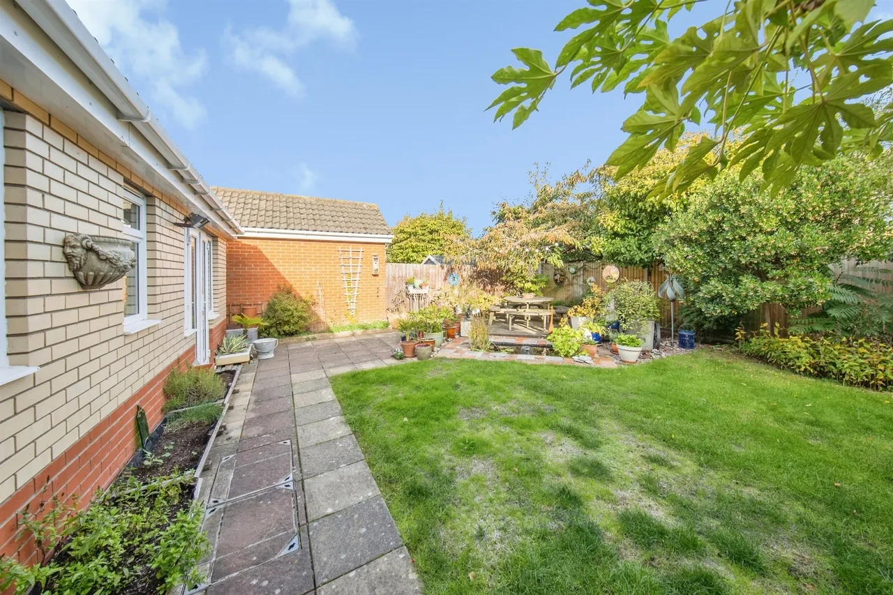 Ickworth Crescent, Rushmere St. Andrew, IP4, photo 31