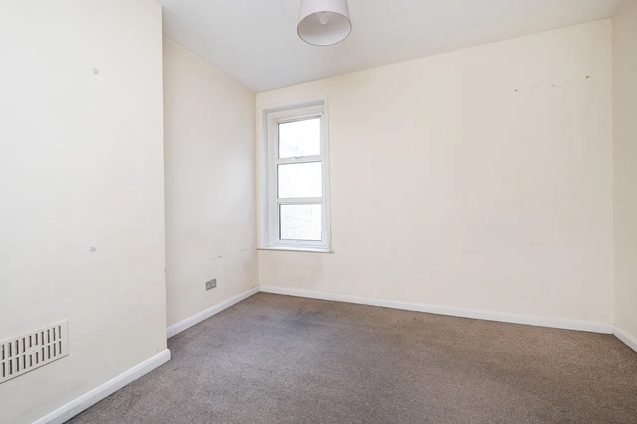 Flat 2, 326 Mare Street, London, photo 4