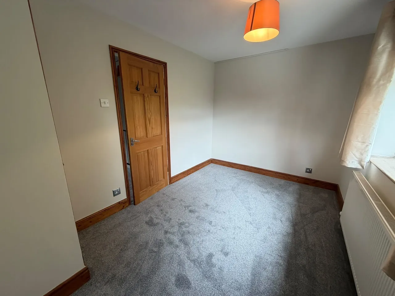 Woodlands Close, HUDDERSFIELD, photo 5