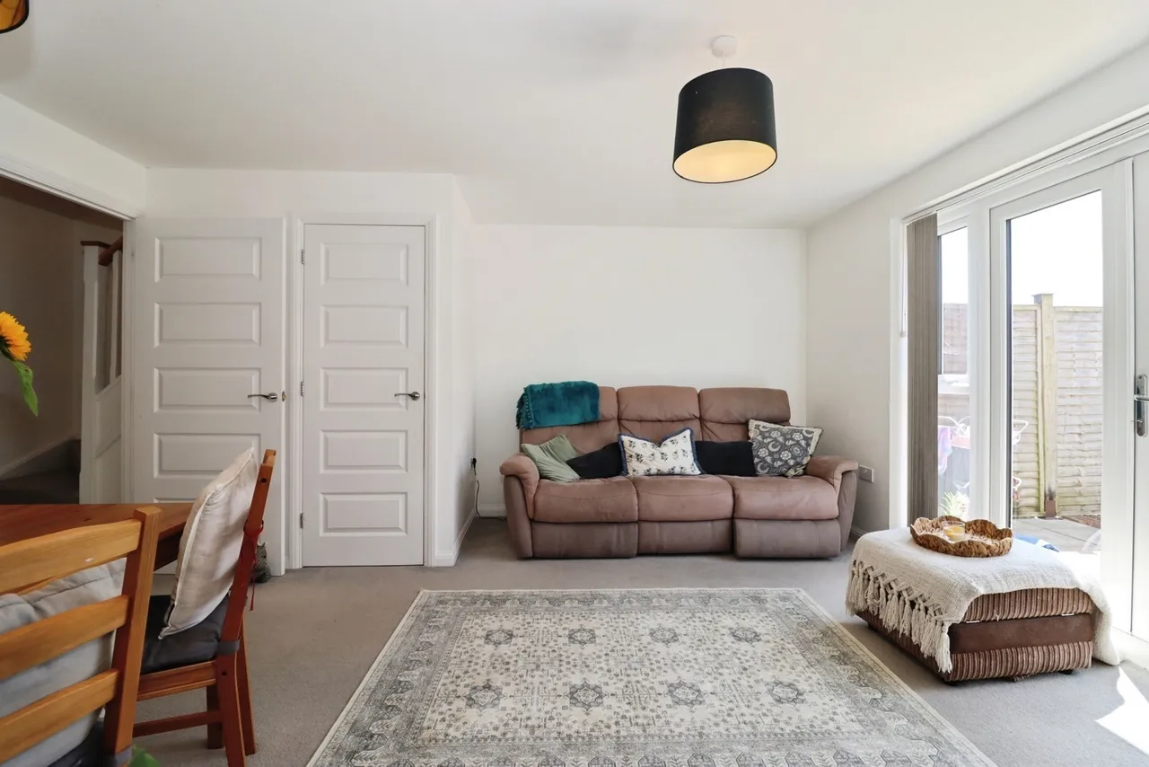 Clayhill Drive, Yate, Bristol, Gloucestershire, BS37, photo 8