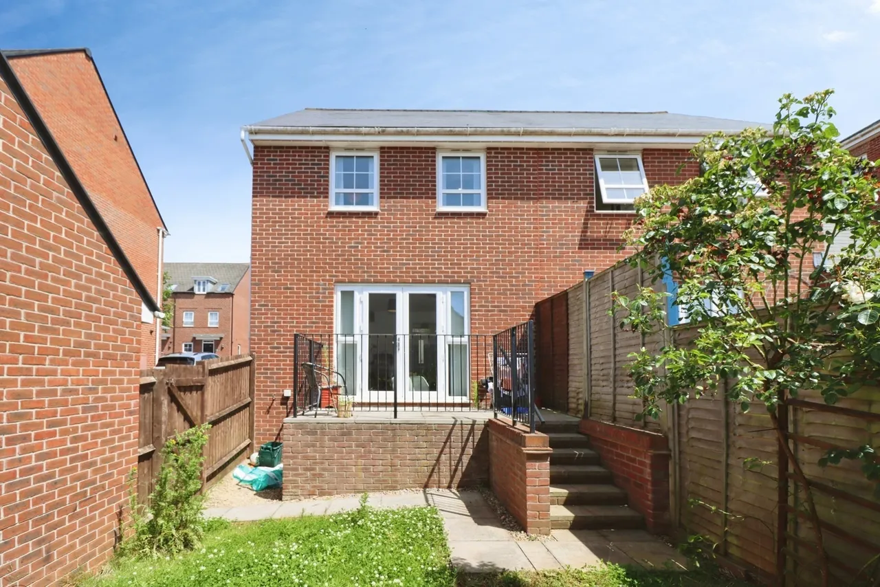 Clayhill Drive, Yate, Bristol, Gloucestershire, BS37, photo 7
