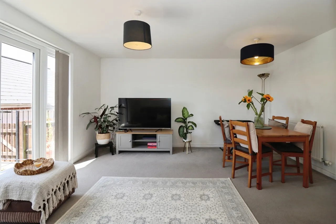Clayhill Drive, Yate, Bristol, Gloucestershire, BS37, photo 5