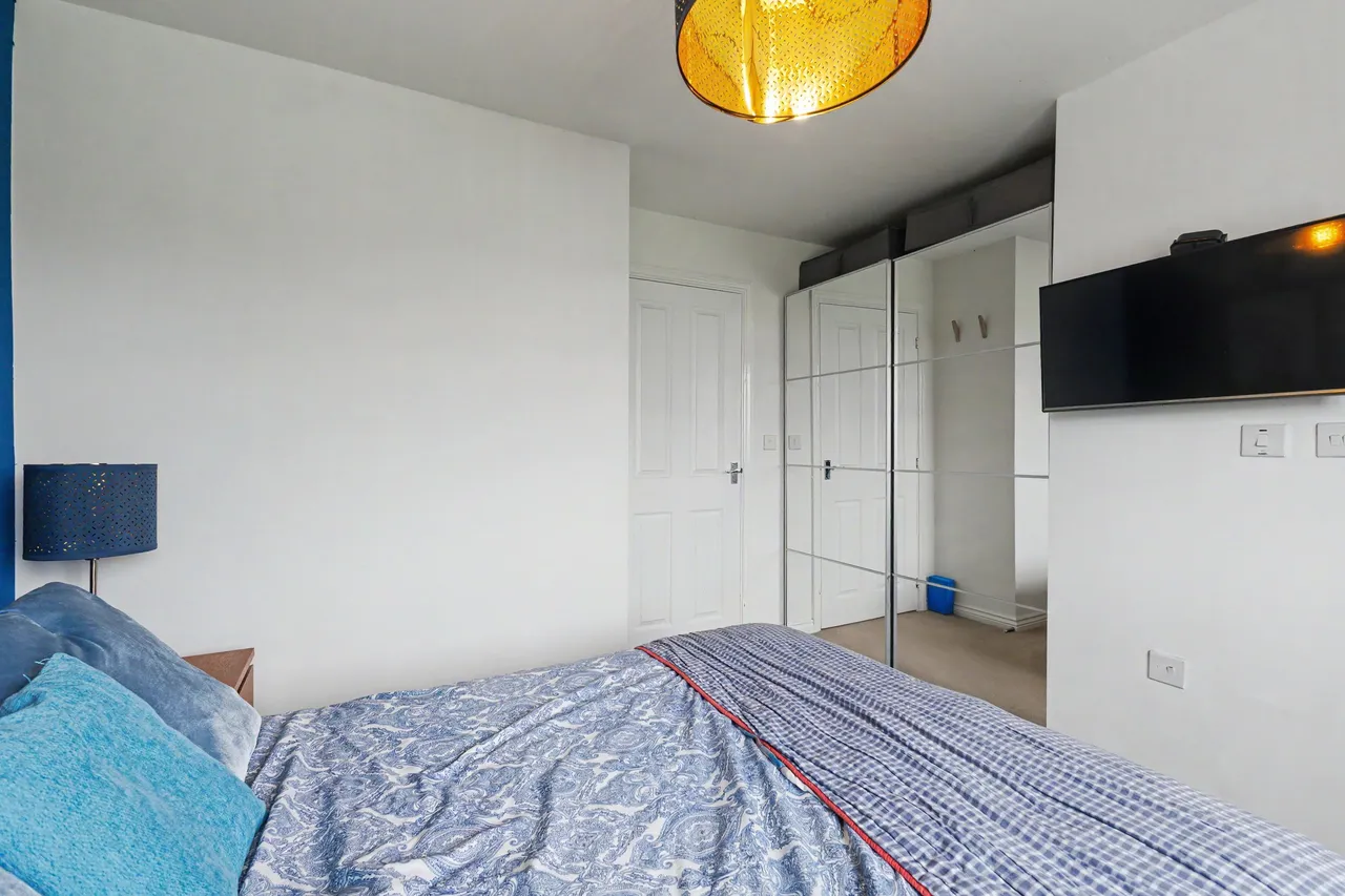 Gorse Fields, Pershore, WR10, photo 10