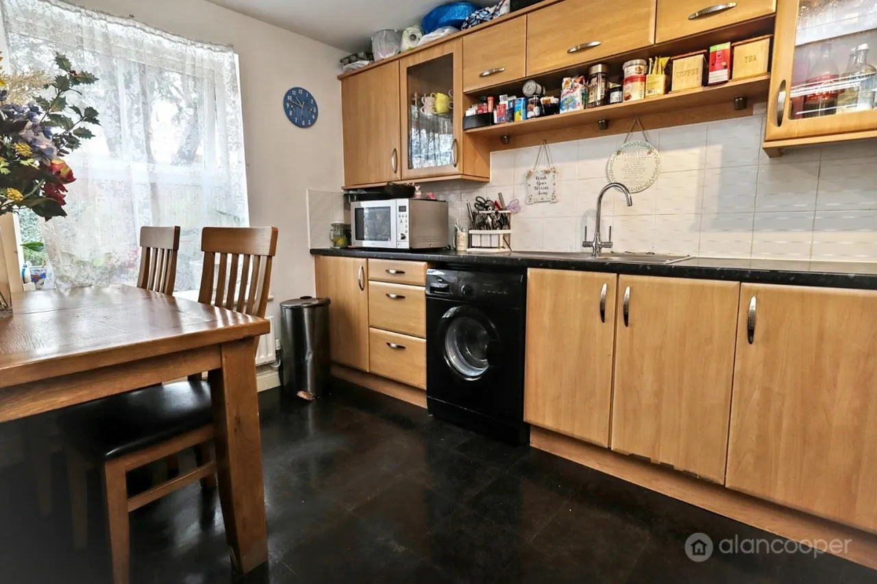 Hornbeam Close, Nuneaton, CV10, photo 5