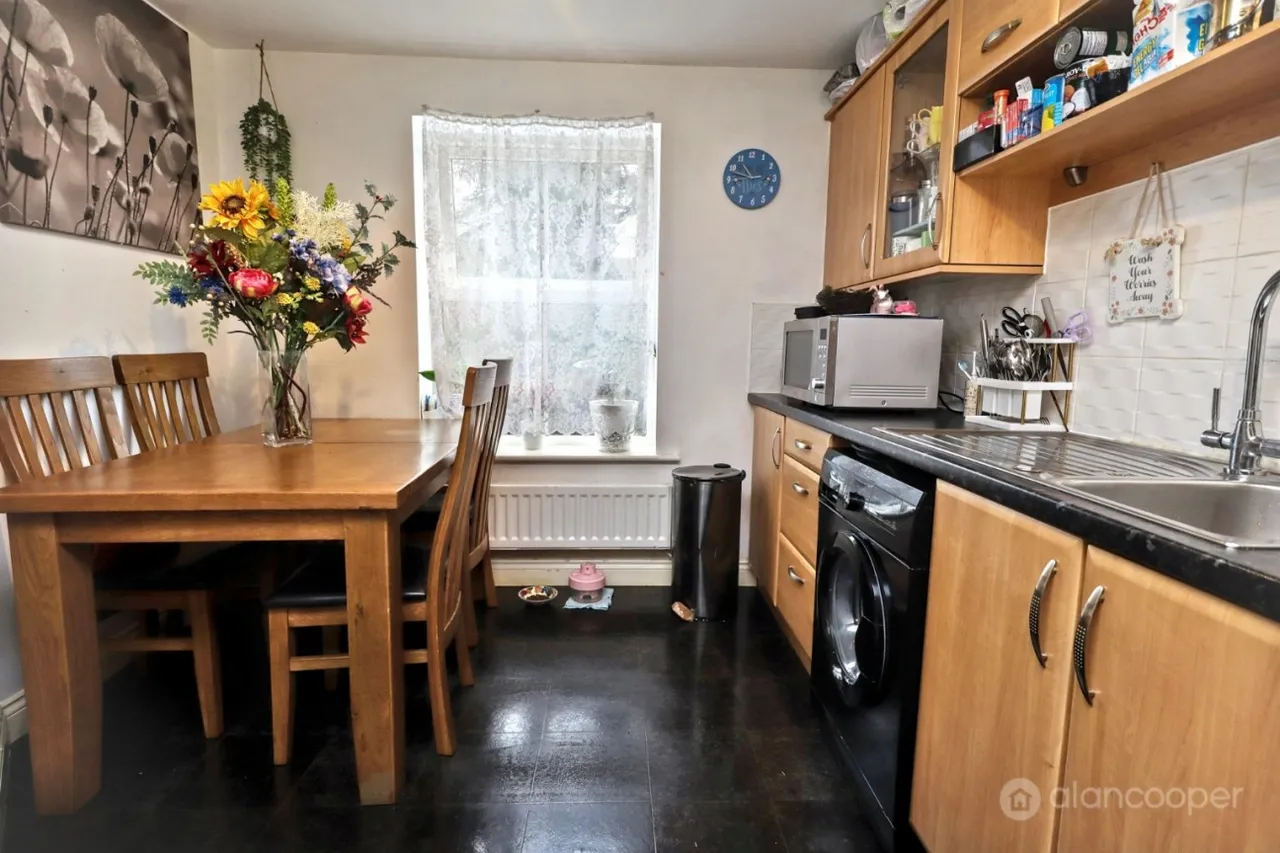Hornbeam Close, Nuneaton, CV10, photo 6