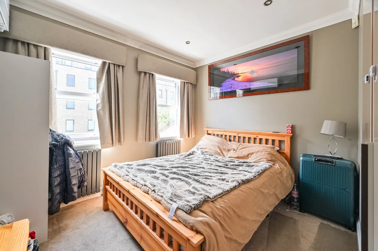 16 Lockesfield Place, London, photo 10