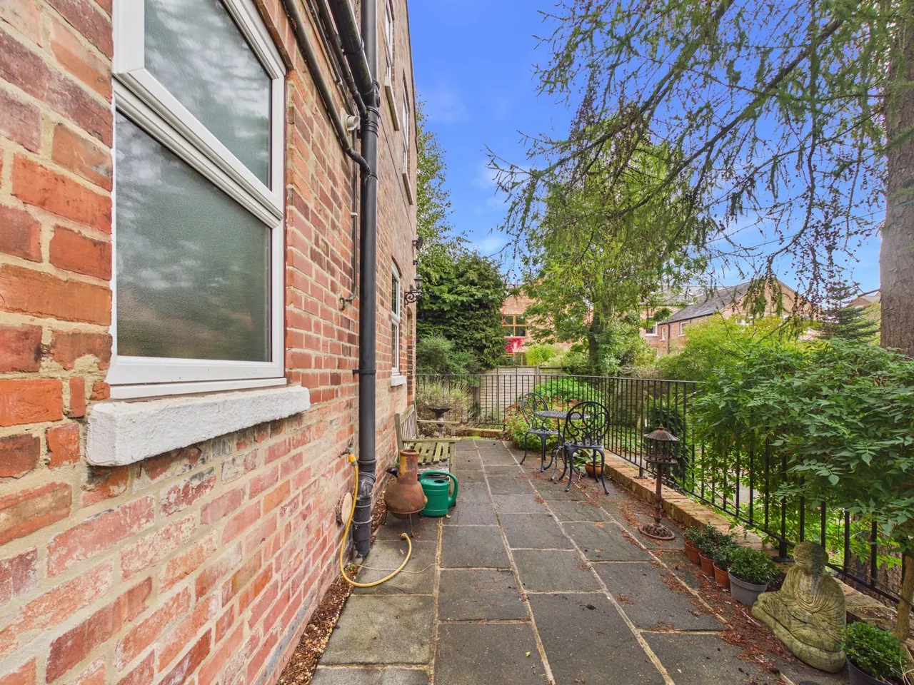 Henry Road, West Bridgford, NG2, photo 17