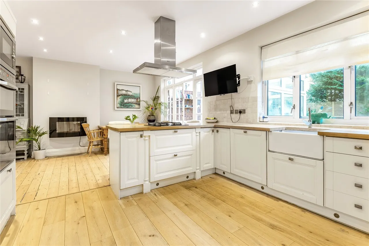 Blandford Avenue, Whitton, Twickenham, London, TW2 6HS, photo 5