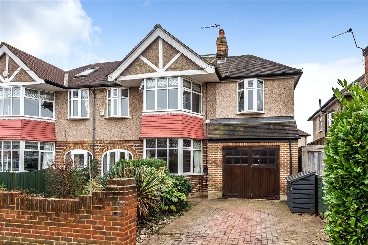 5 bed house for sale — Blandford Avenue, Whitton, Twickenham, London, TW2 6HS