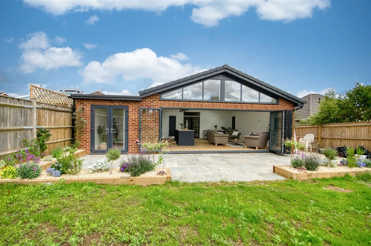 Granada Road, Hedge End, Southampton, SO30 4AL, photo 4