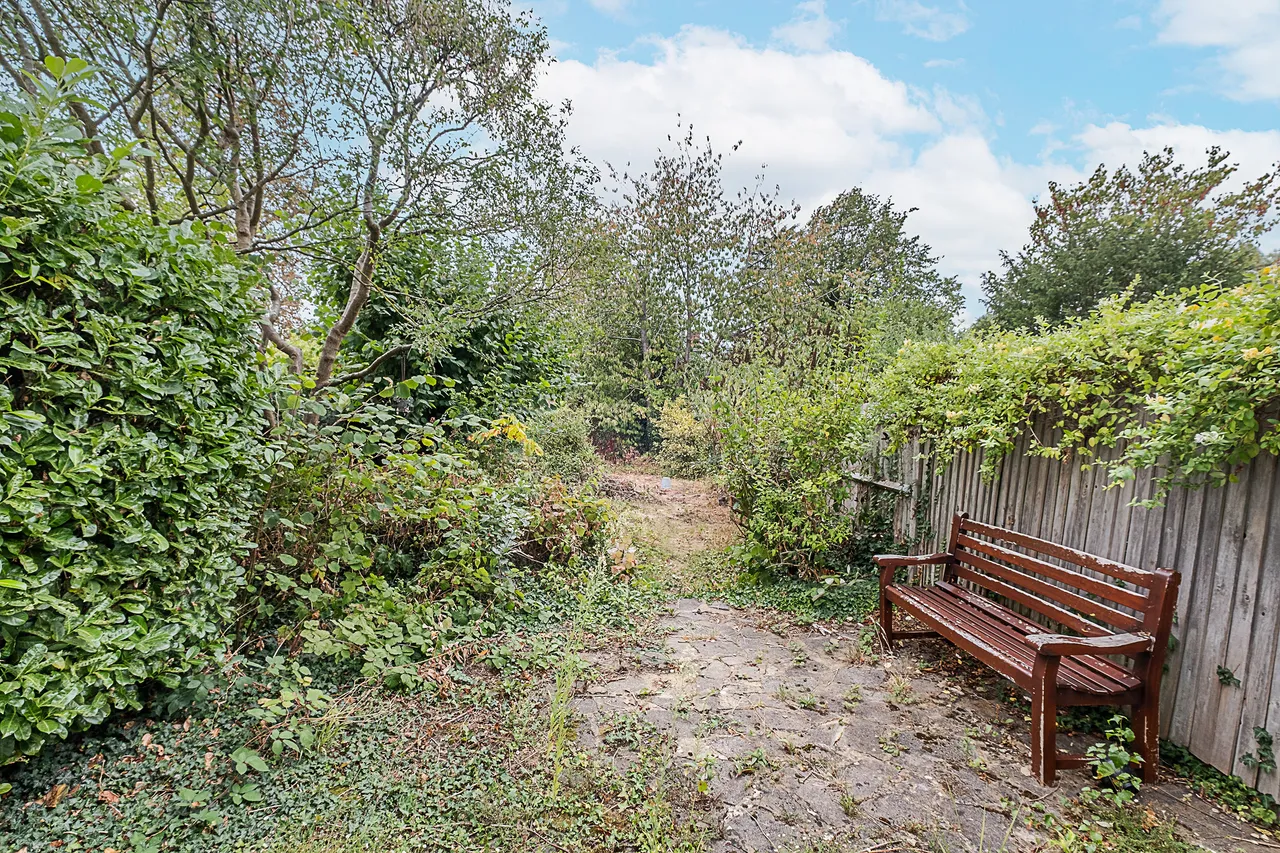 Elmfield Avenue, Teddington, TW11, photo 5