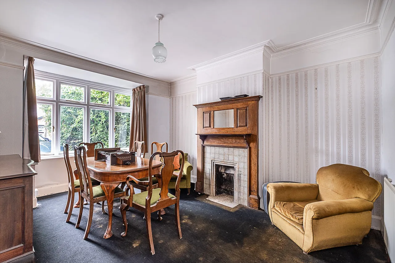 Elmfield Avenue, Teddington, TW11, photo 2