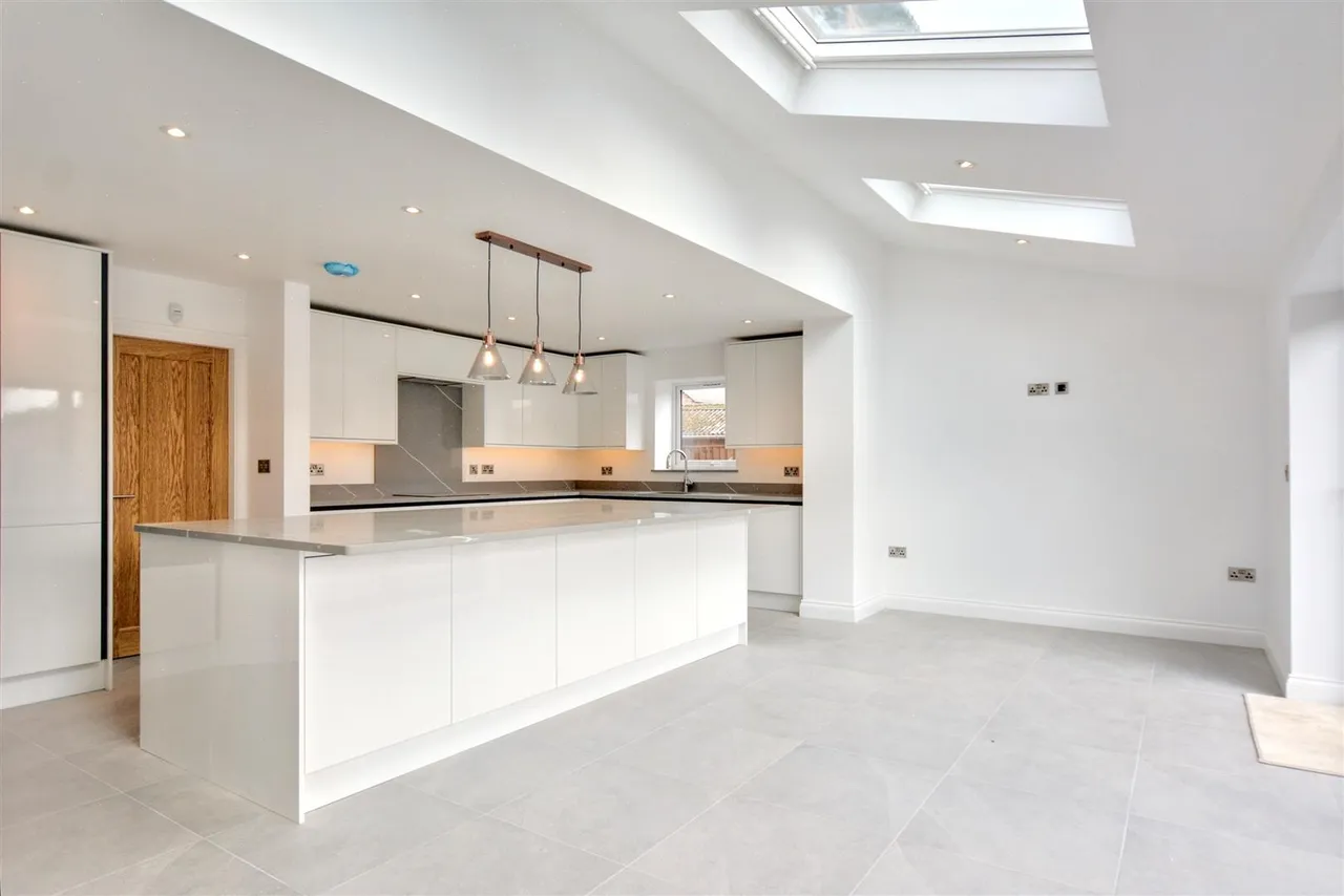 Devonshire Drive, Eastwood, NG16, photo 10