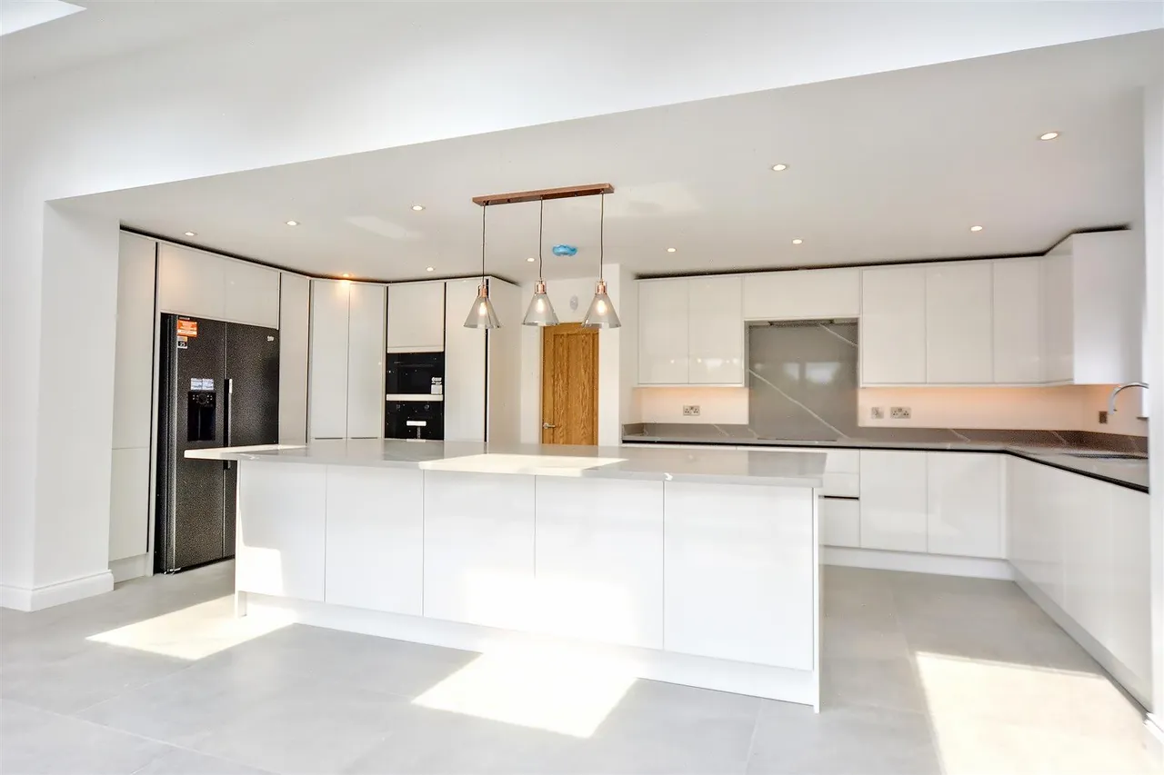 Devonshire Drive, Eastwood, NG16, photo 8