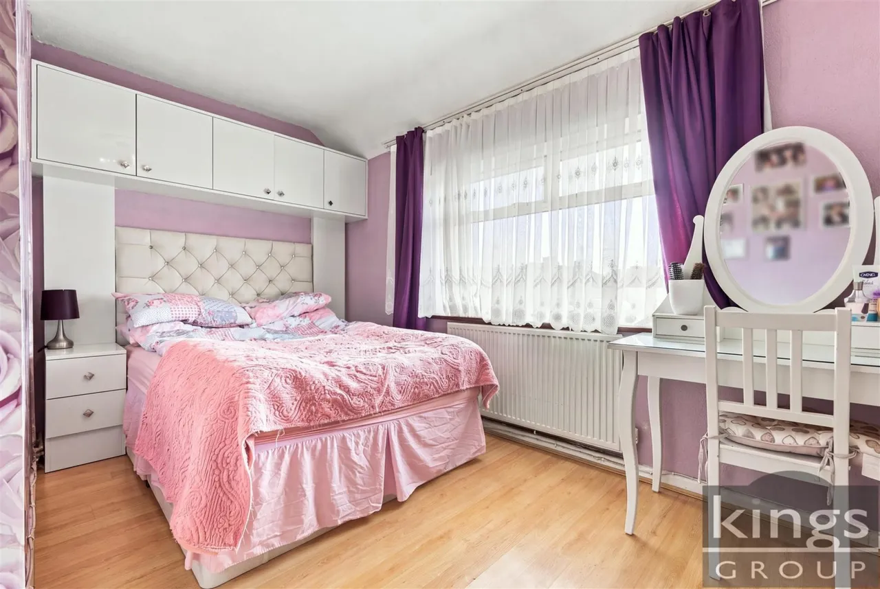 Ashdown Road, Enfield, photo 23