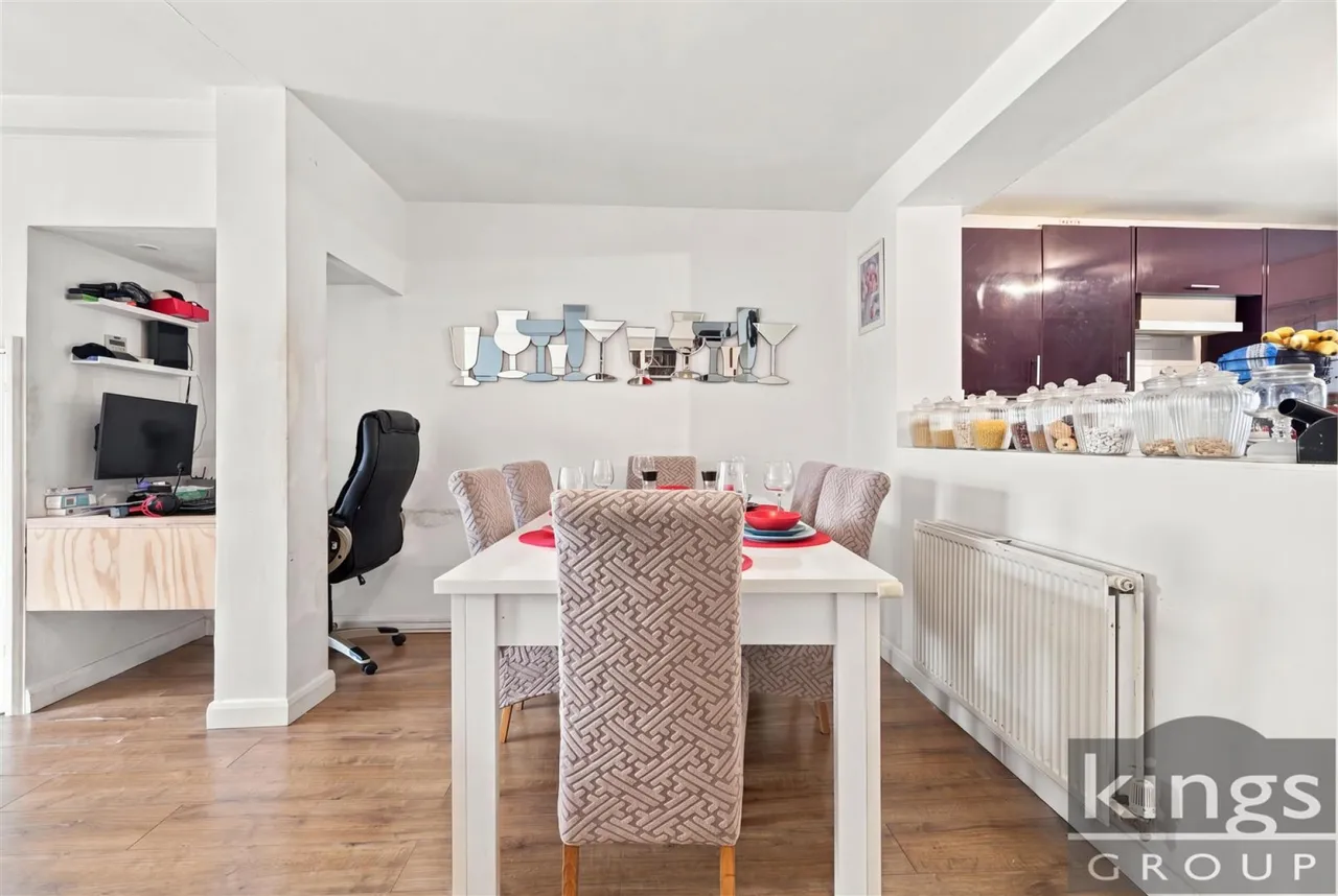 Ashdown Road, Enfield, photo 13