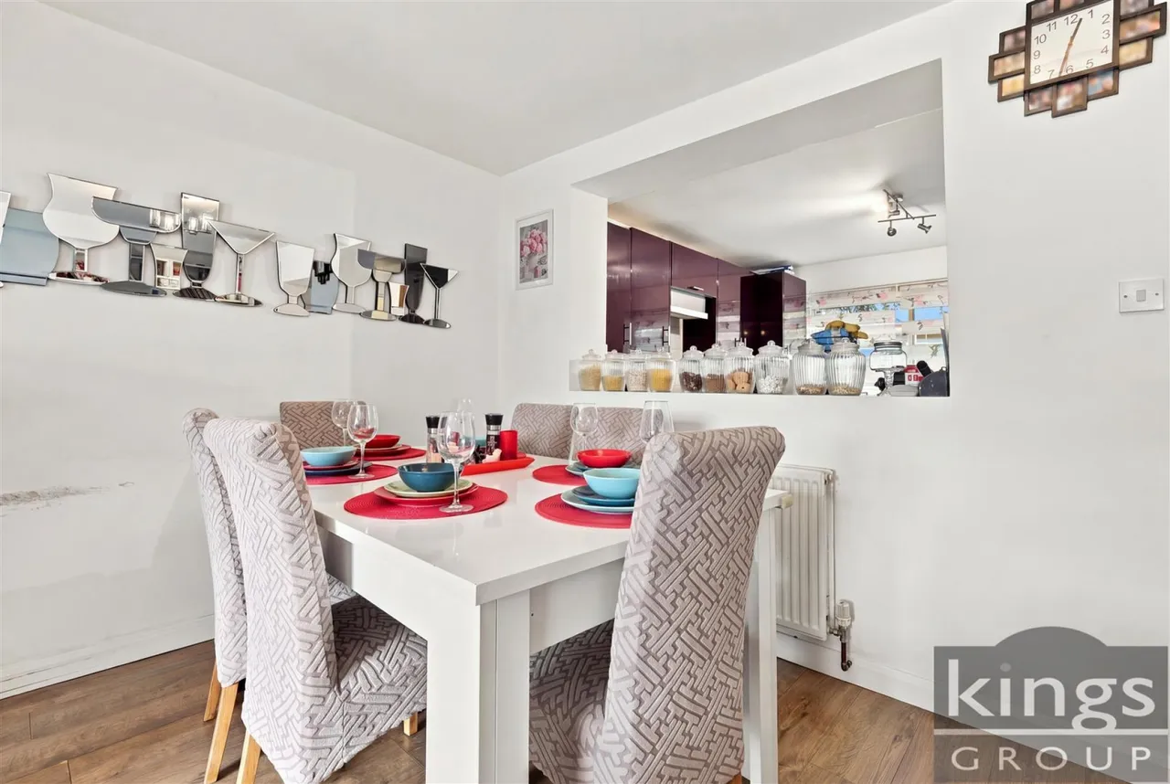 Ashdown Road, Enfield, photo 21